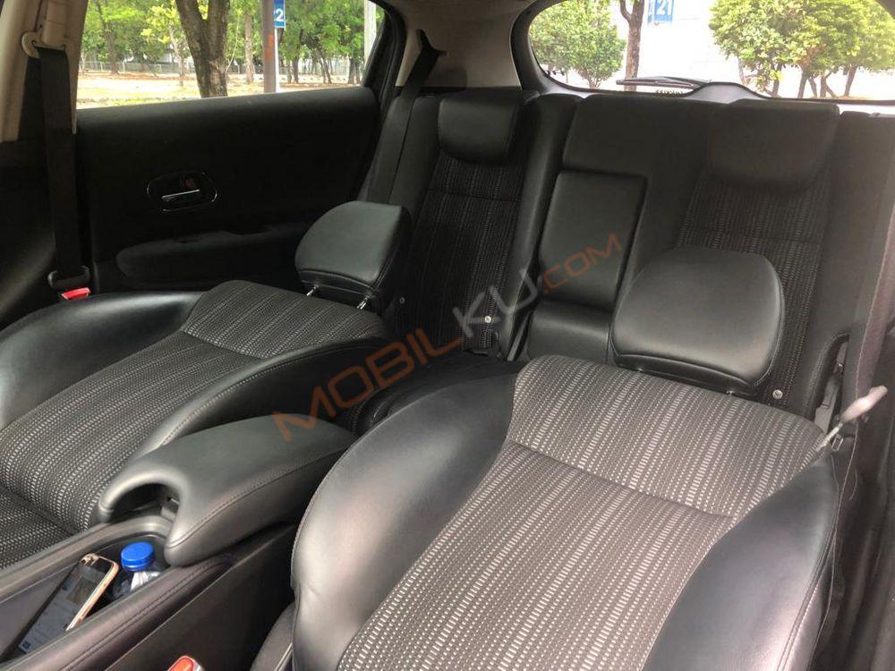 Mobil Honda HR-V 2017