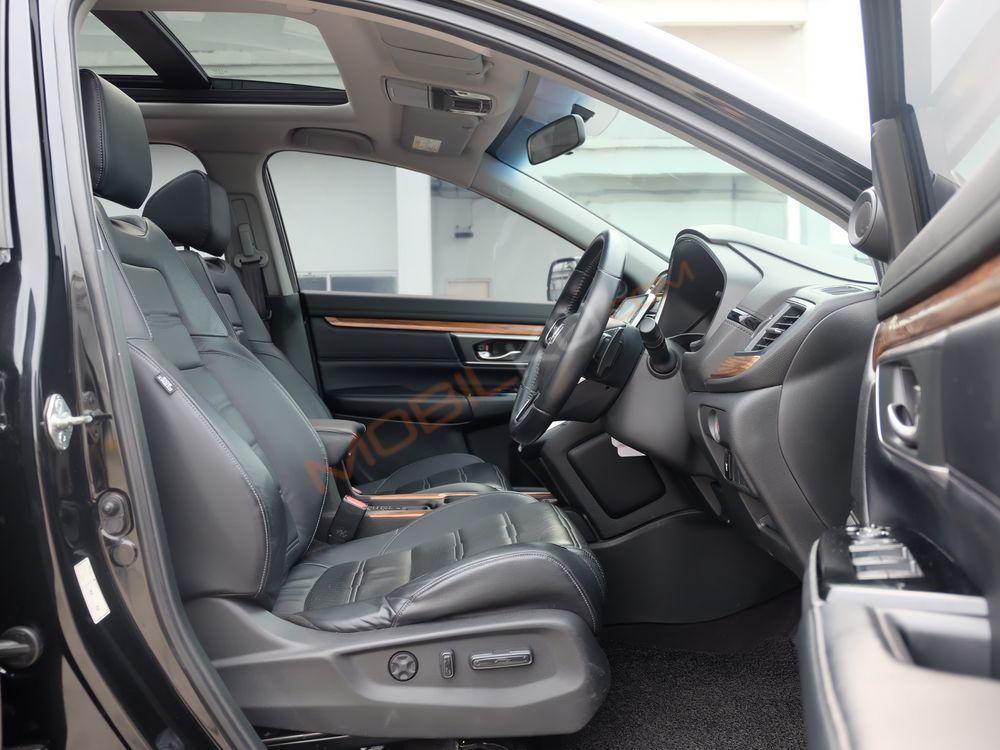 Mobil Honda CR-V 2018