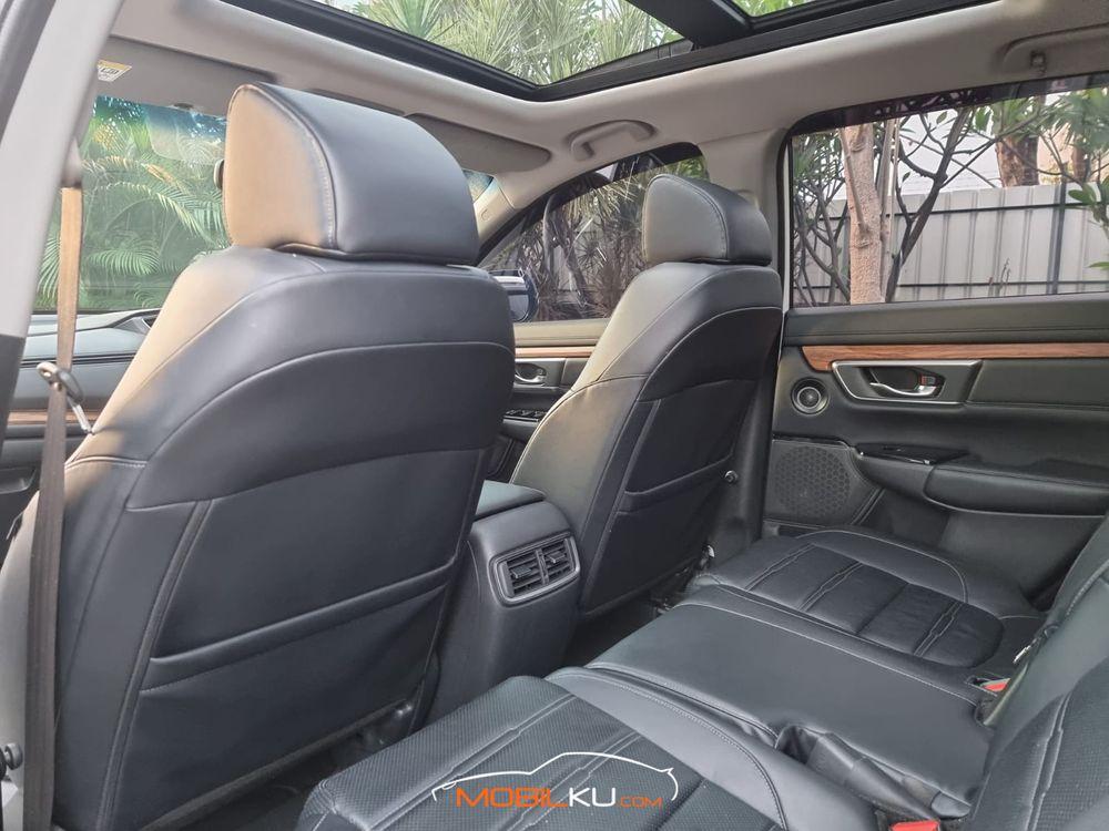 Mobil Honda CR-V 2018