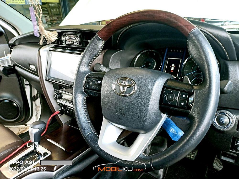 Mobil Toyota Fortuner 2019