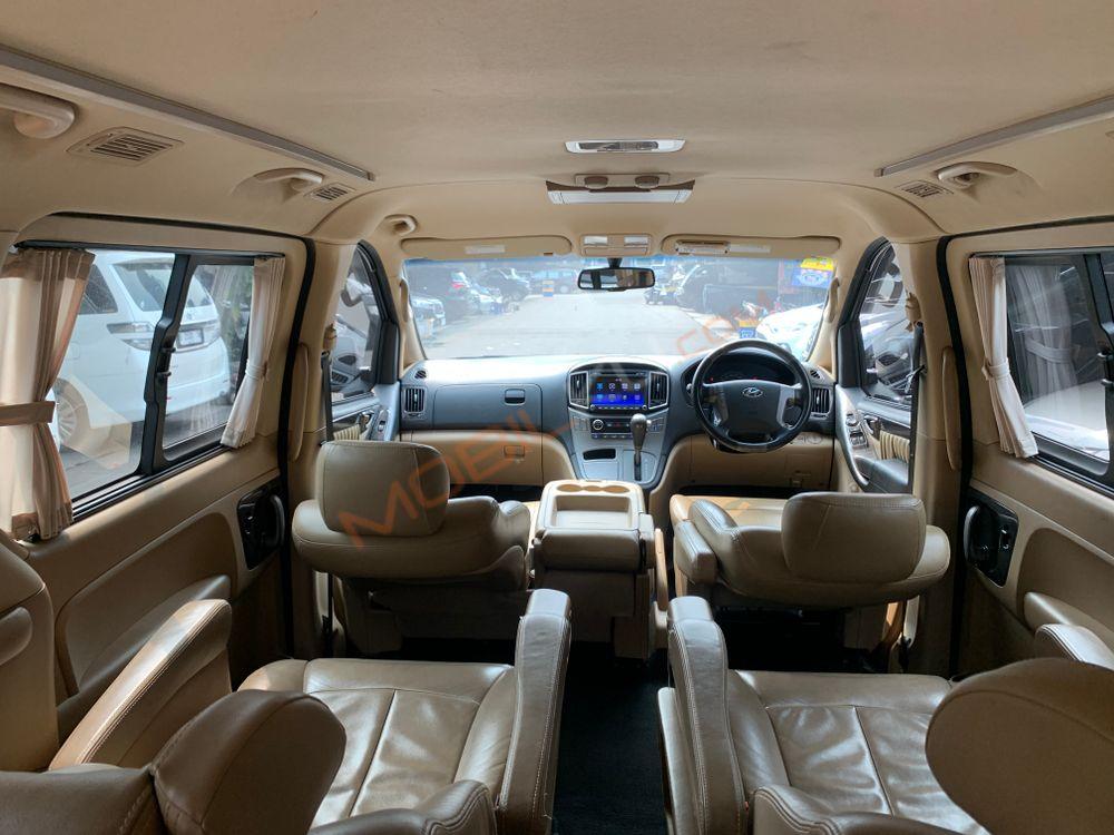 Mobil Hyundai H-1 2018