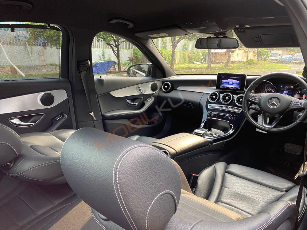 Mobil Mercedes-Benz C-Class 2018
