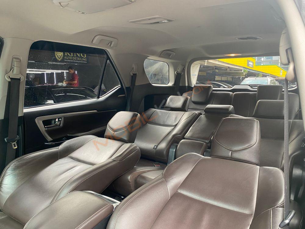 Mobil Toyota Fortuner 2020
