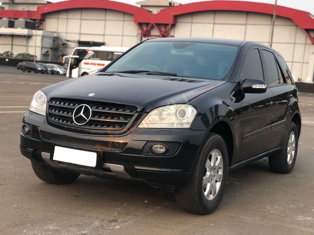 Mobil Mercedes-Benz ML 2006