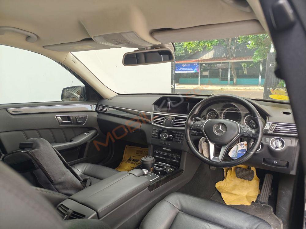 Mobil Mercedes-Benz E-Class 2013