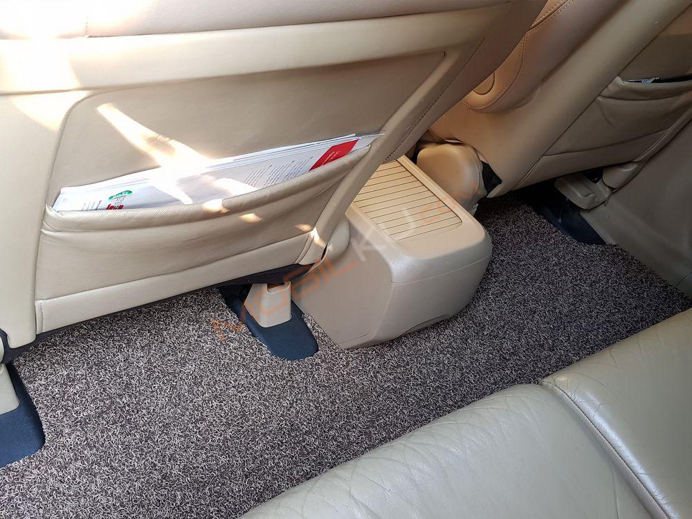 Mobil Honda CR-V 2010