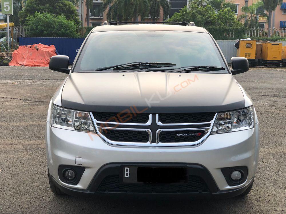 Mobil Dodge Journey 2014