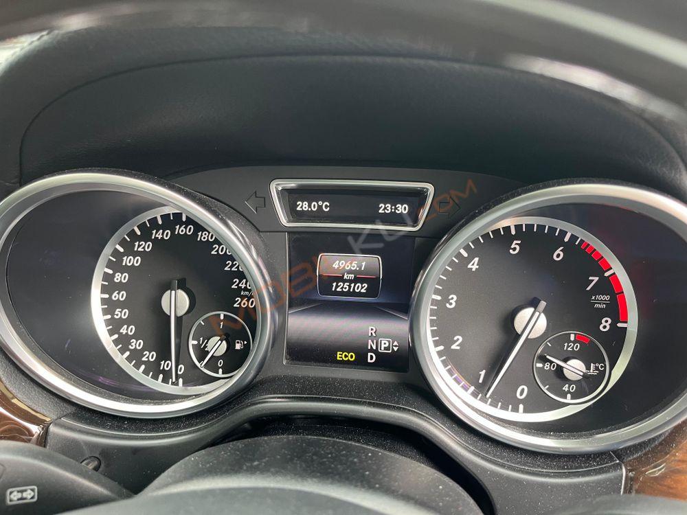 Mobil Mercedes-Benz GL 2016