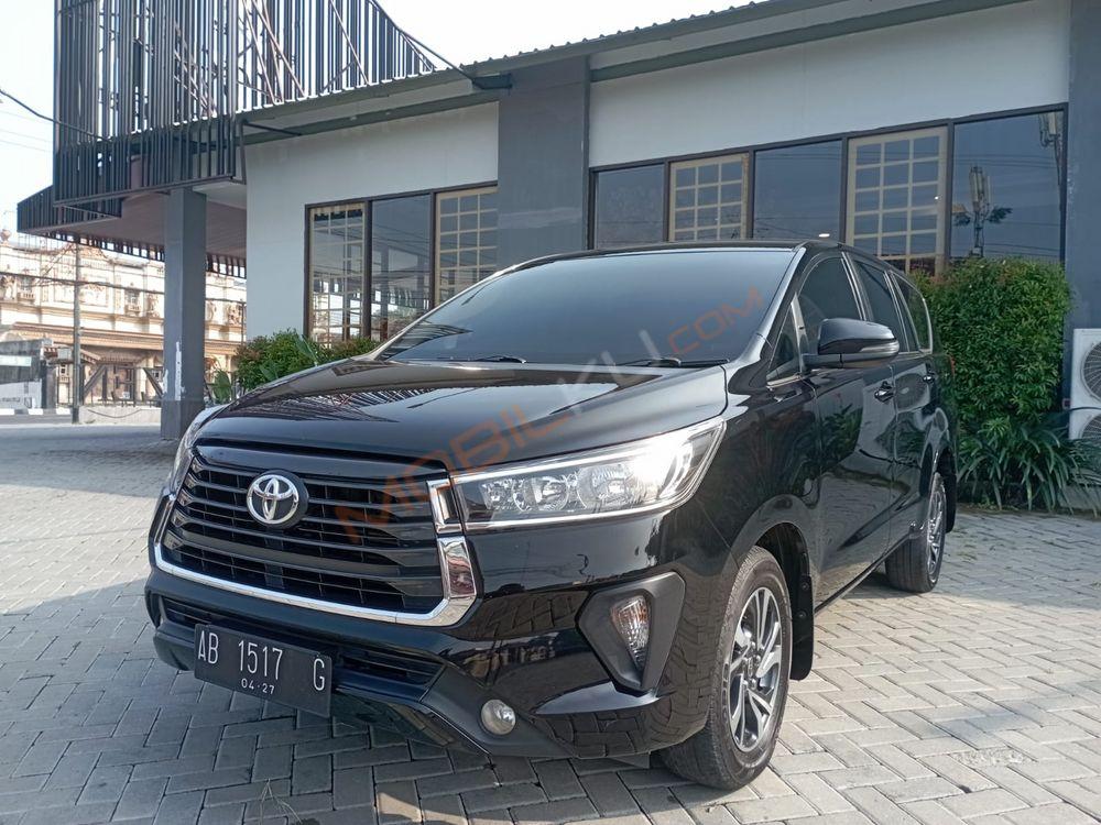 Mobil Toyota Kijang Innova 2022