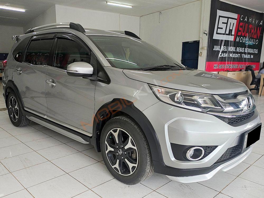 Mobil Honda BR-V 2016