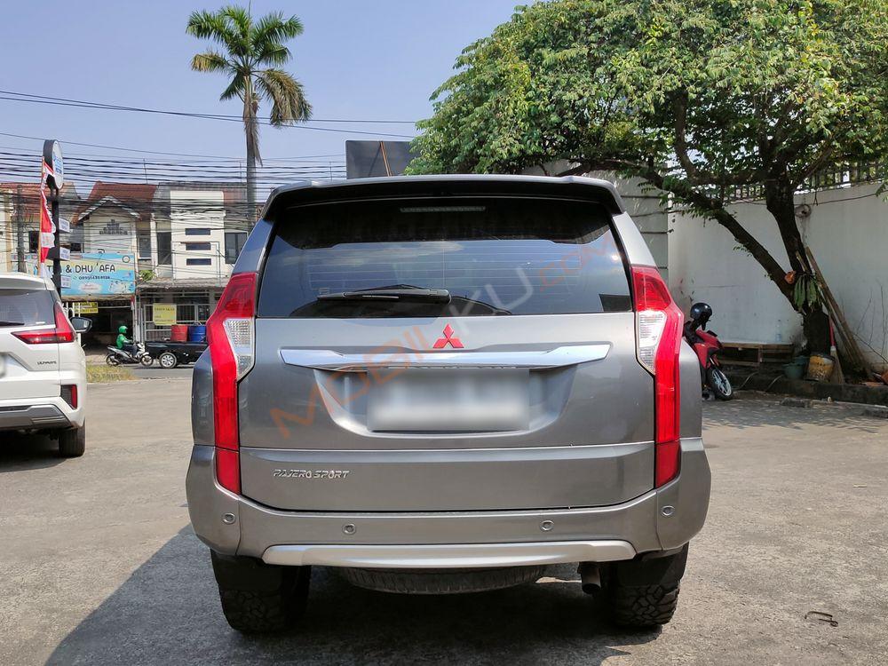 Mobil Mitsubishi Pajero Sport 2017