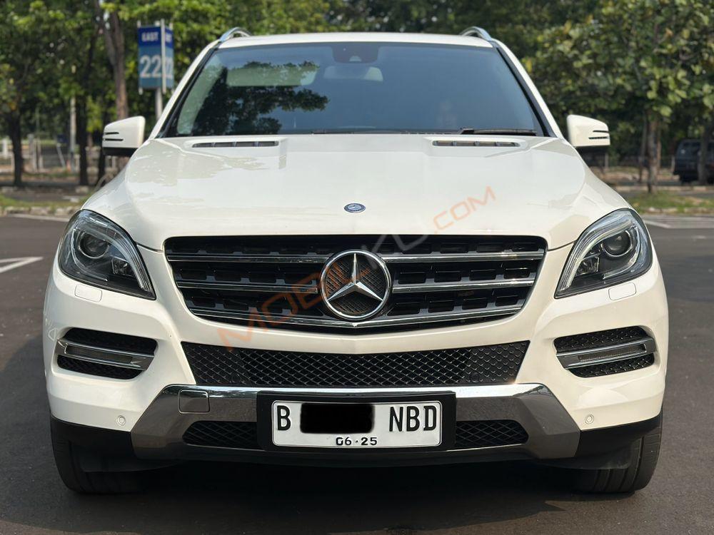 Mobil Mercedes-Benz ML 2015