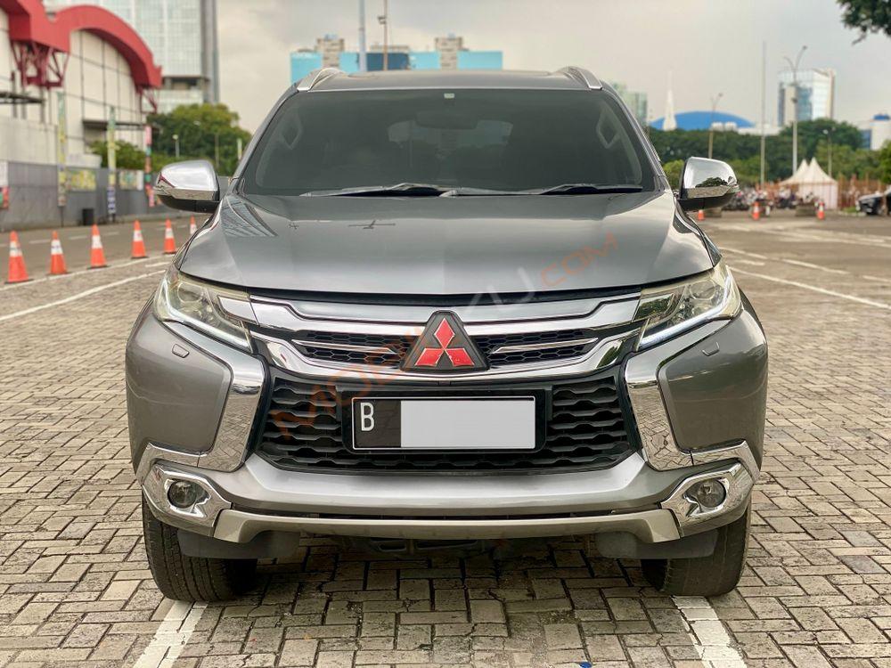 Mobil Mitsubishi Pajero Sport 2016