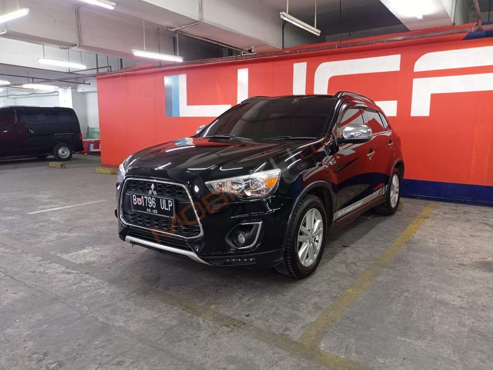 Mobil Mitsubishi Outlander Sport 2018
