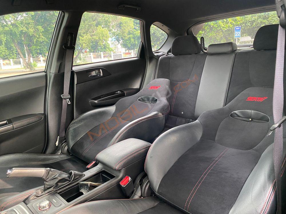 Mobil Subaru Impreza 2013