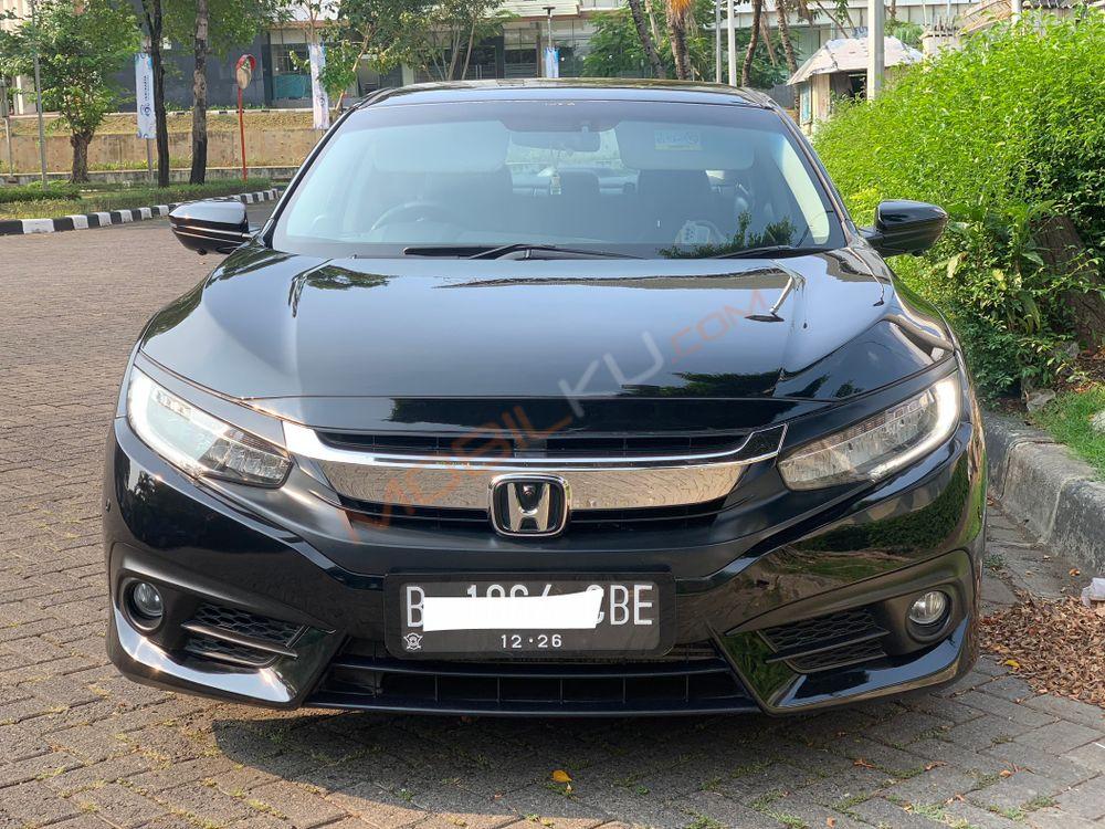 Mobil Honda Civic Sedan 2017