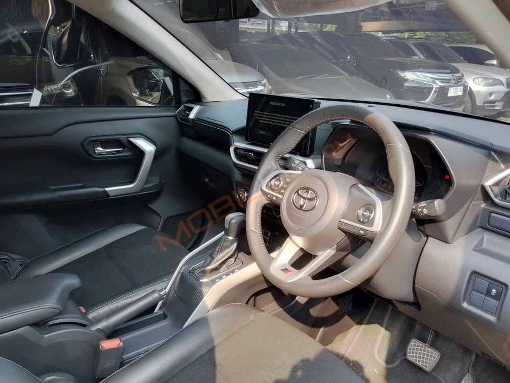 Mobil Toyota Raize 2022