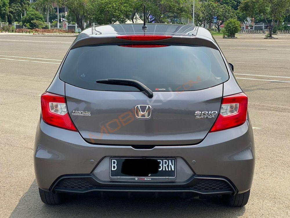 Mobil Honda Brio 2021