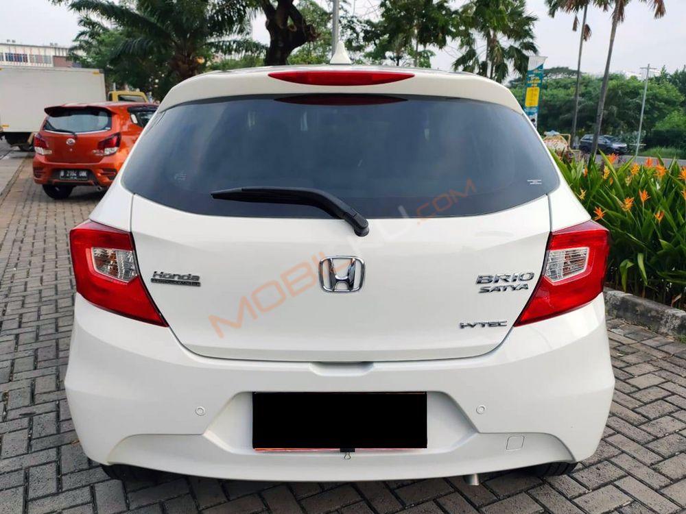 Mobil Honda Brio 2022