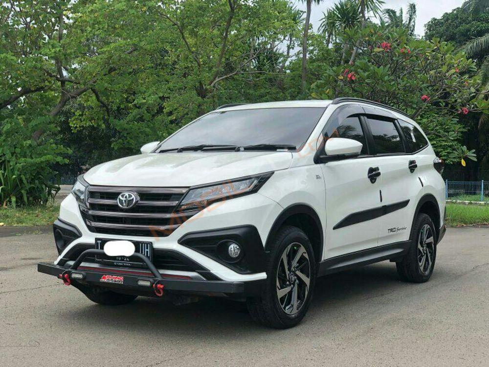 Mobil Toyota Rush 2019
