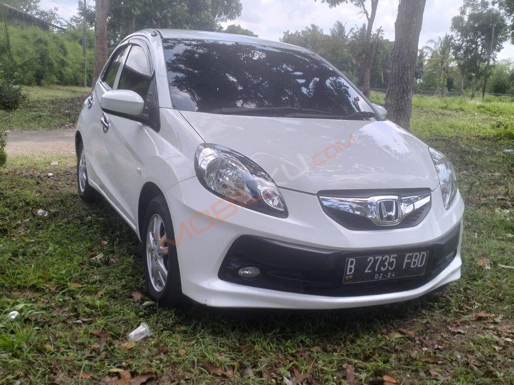 Mobil Honda Brio 2013