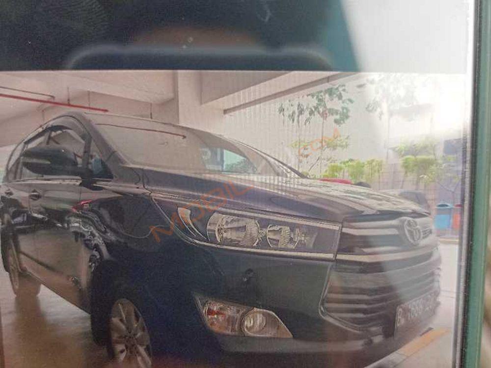 Mobil Toyota Agya 2014