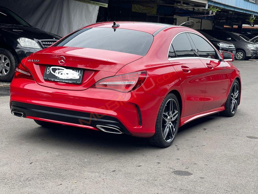 Mobil Mercedes-Benz CLA 2018