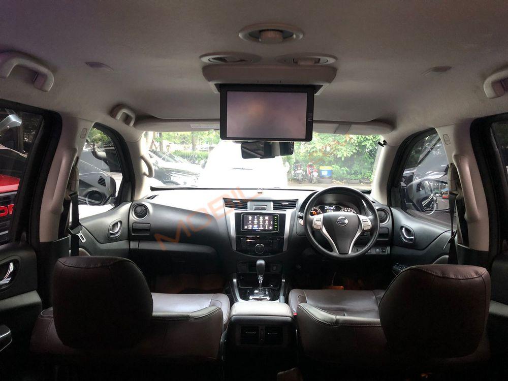 Mobil Nissan Terra 2019