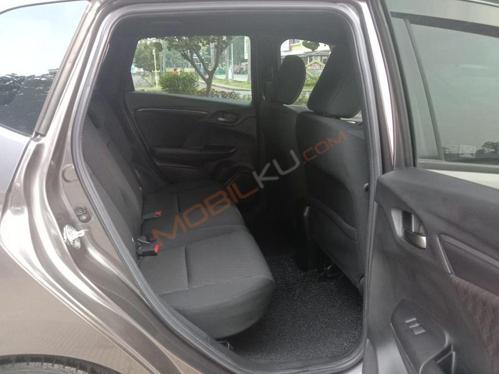 Mobil Honda Jazz 2018
