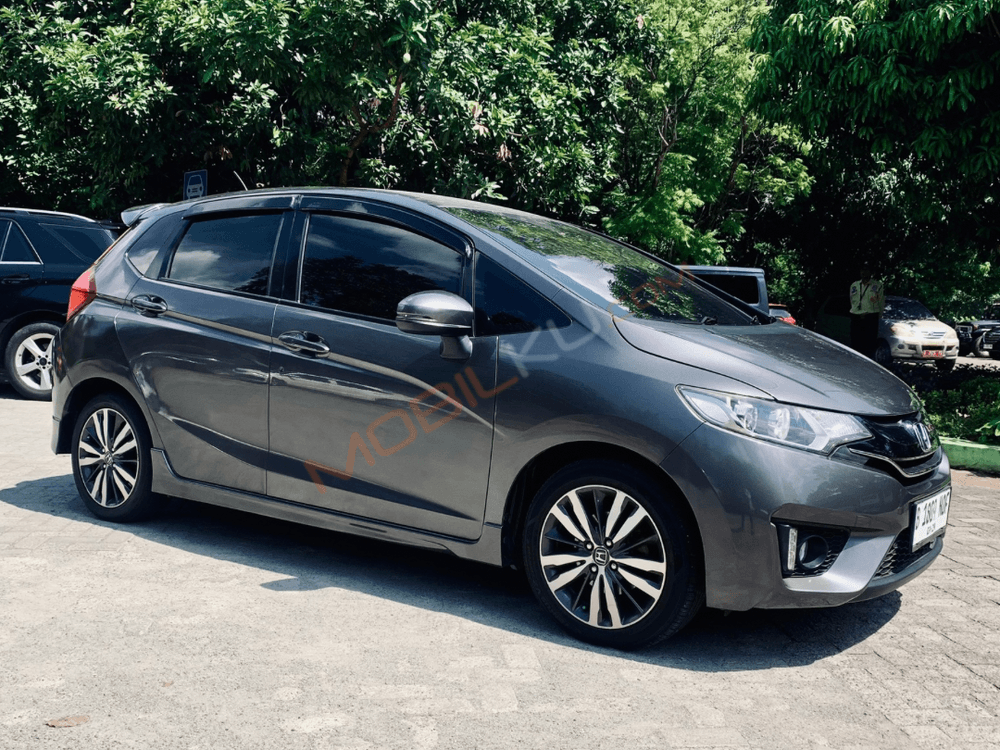 Mobil Honda Jazz 2014