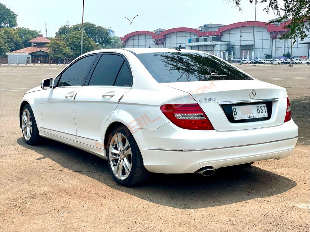 Mobil Mercedes-Benz C-Class 2014
