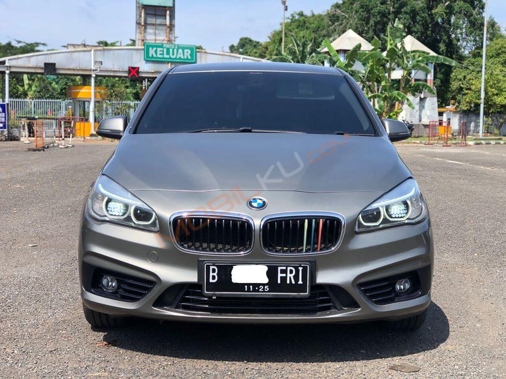 Mobil BMW 2 Series 2015