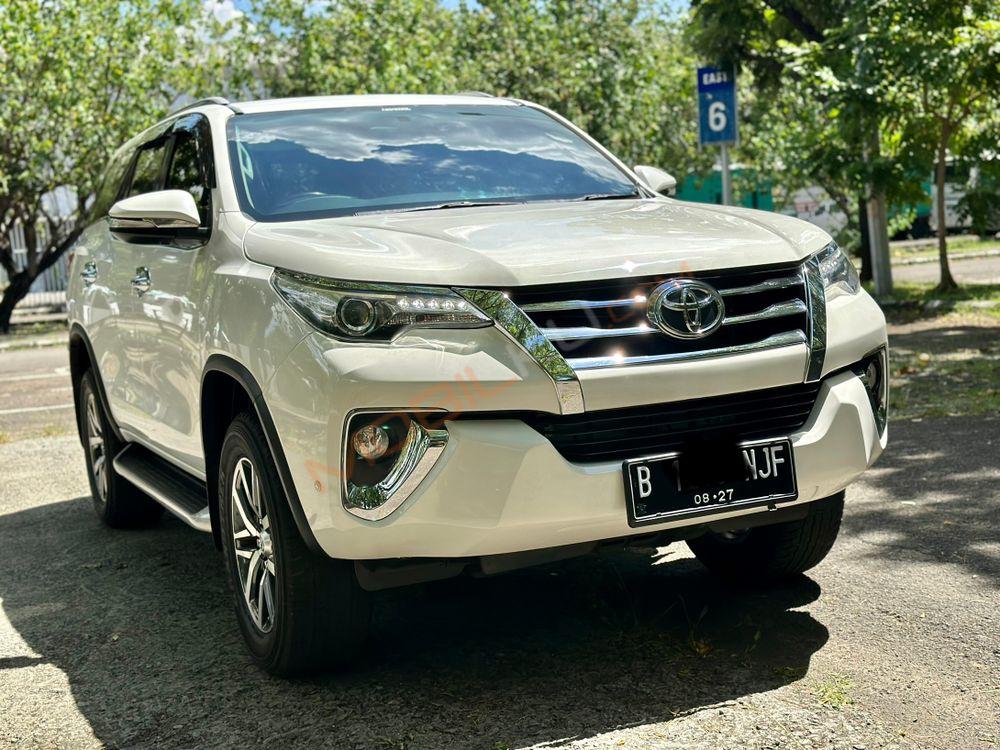 Mobil Toyota Fortuner 2017
