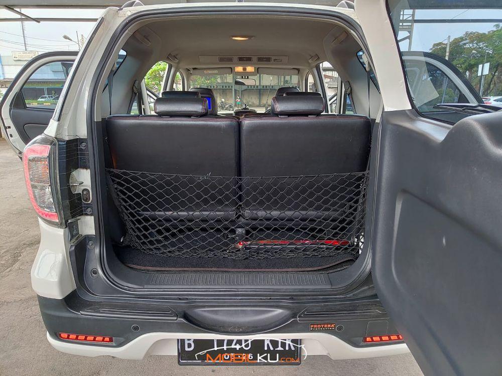 Mobil Daihatsu Terios 2016