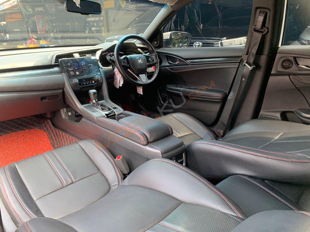 Mobil Honda Civic Hatchback 2020