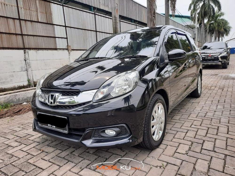 Mobil Honda Mobilio 2016