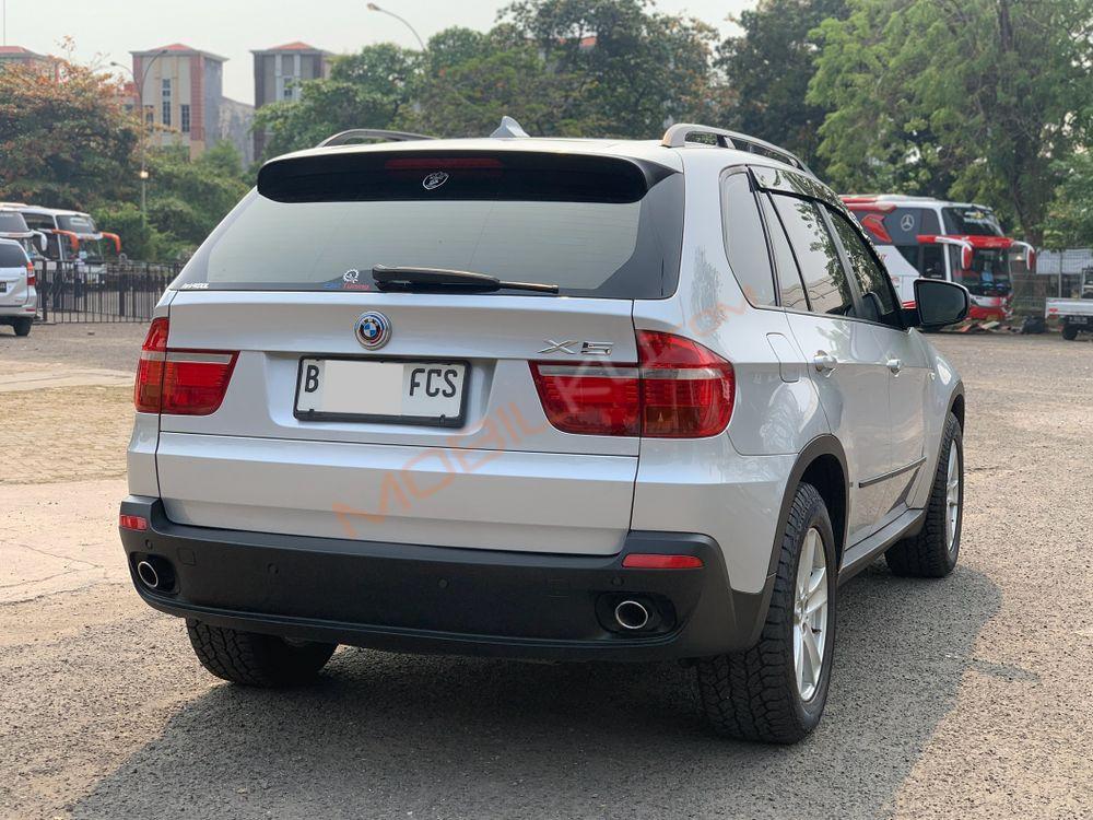 Mobil BMW X5 2008