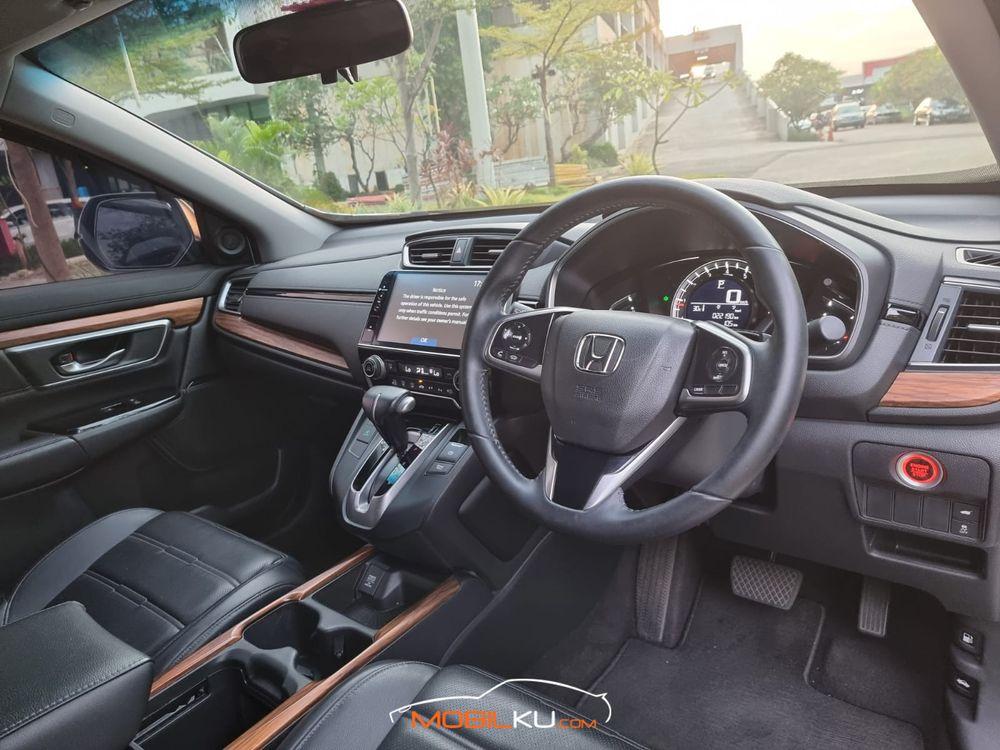 Mobil Honda CR-V 2018