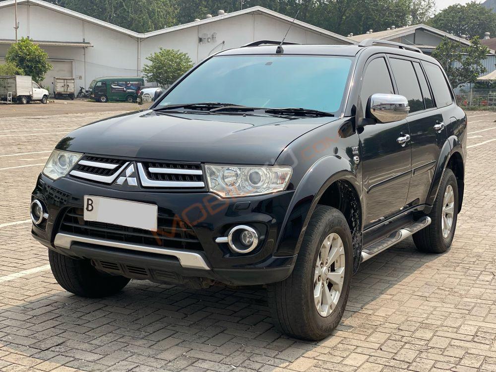 Mobil Mitsubishi Pajero Sport 2013