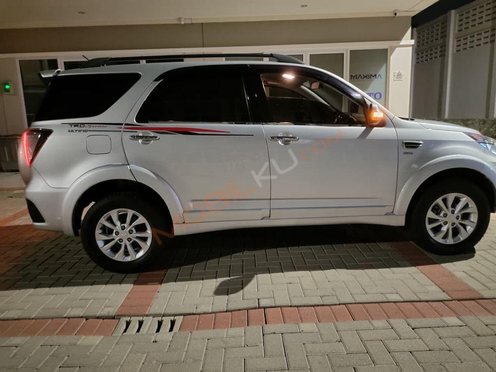 Mobil Daihatsu Terios 2017