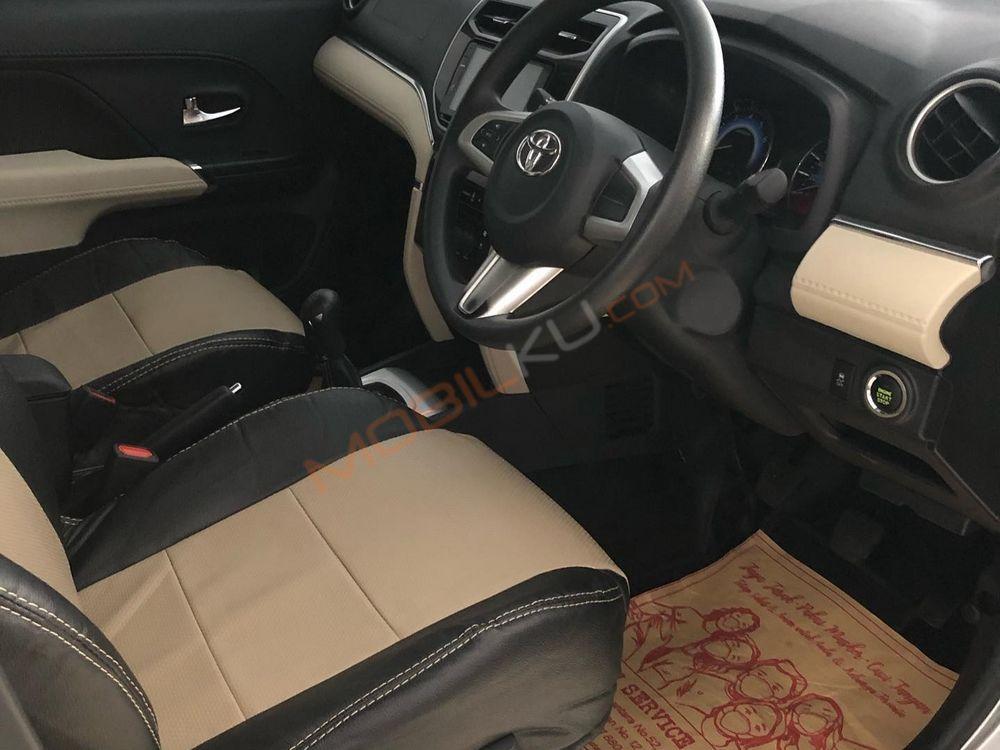 Mobil Toyota Rush 2020