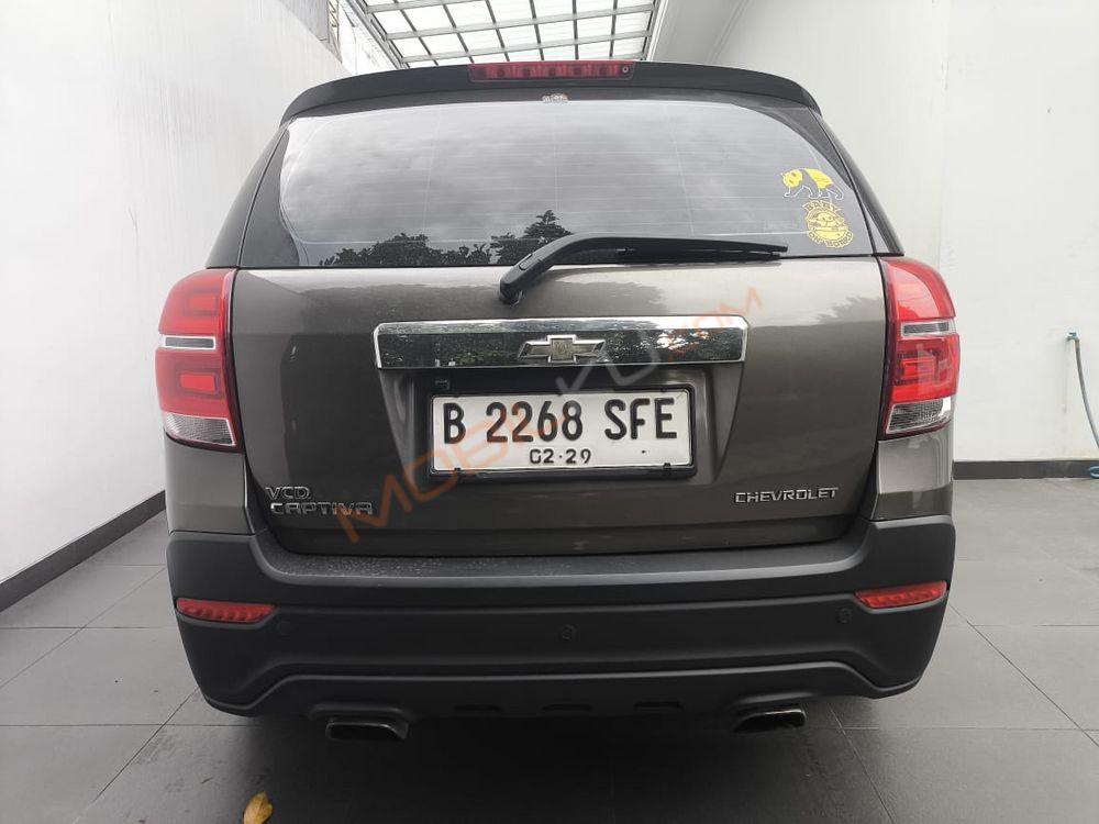Mobil Chevrolet Captiva 2015