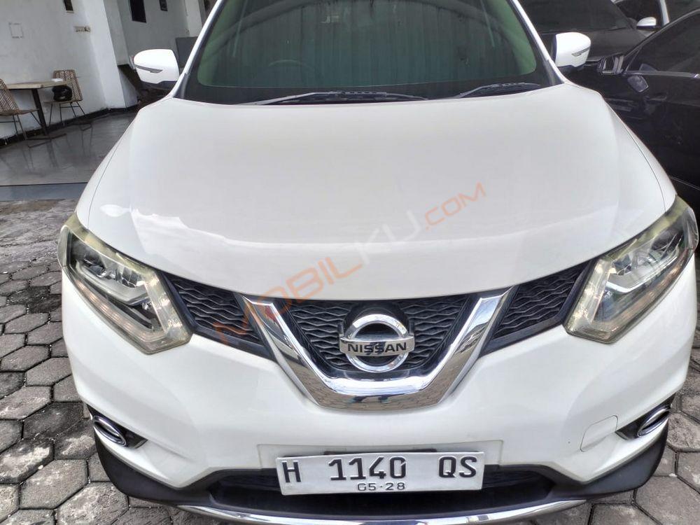 Mobil Nissan X-Trail 2014