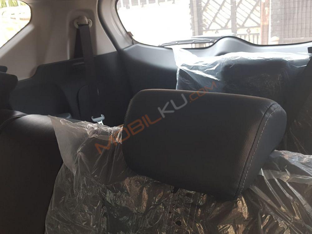 Mobil Mitsubishi Xpander Cross 2023