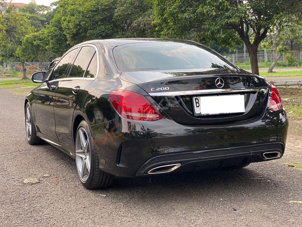 Mobil Mercedes-Benz C-Class 2018