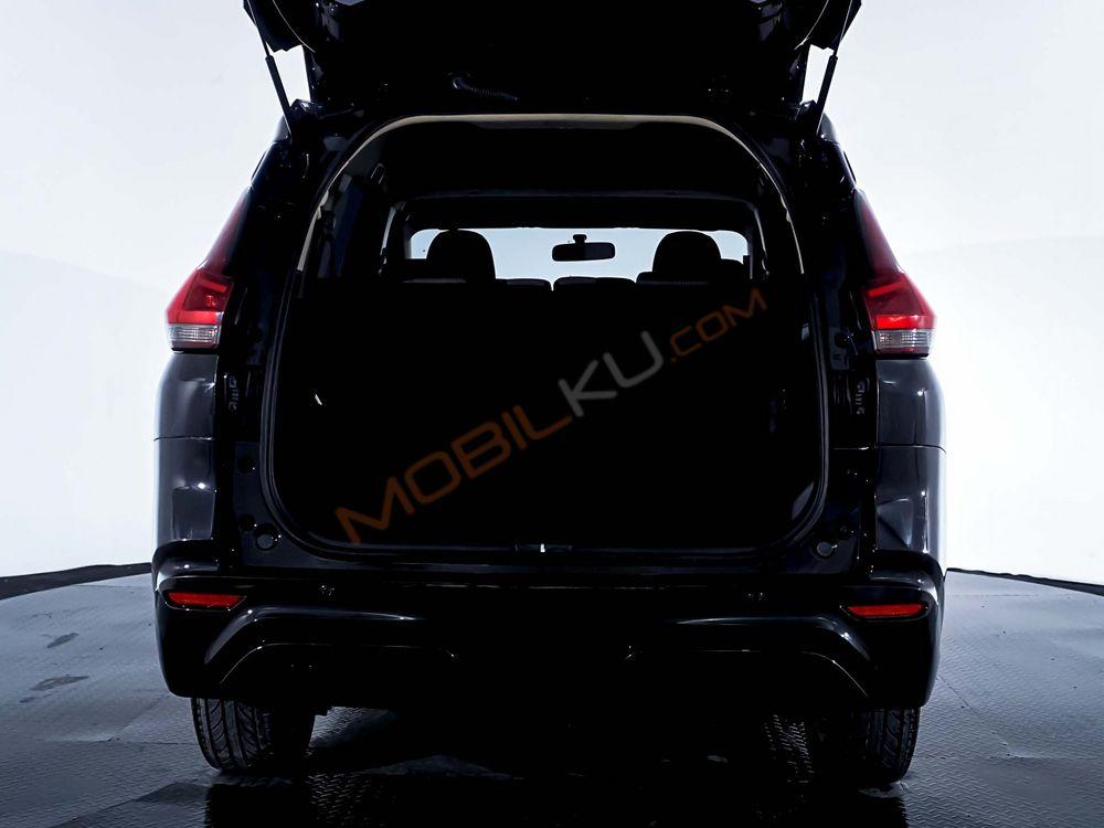 Mobil Nissan Livina 2019