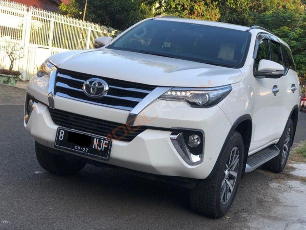 Mobil Toyota Fortuner 2017