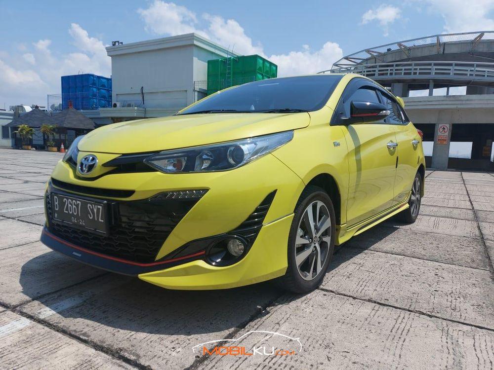 Mobil Toyota Yaris 2019