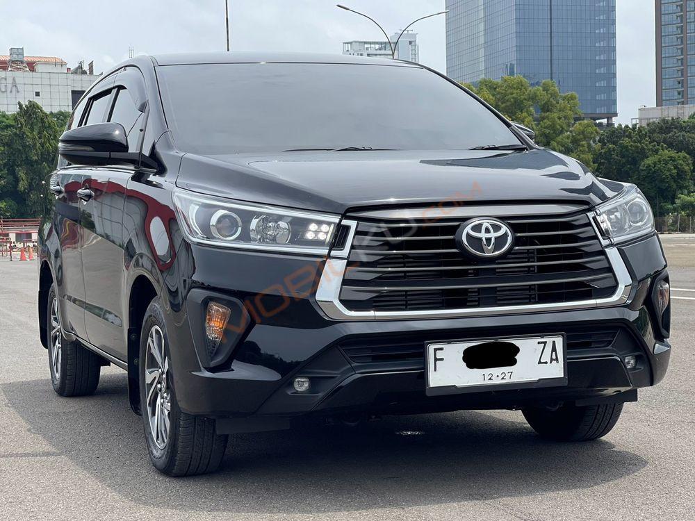 Mobil Toyota Kijang Innova 2022