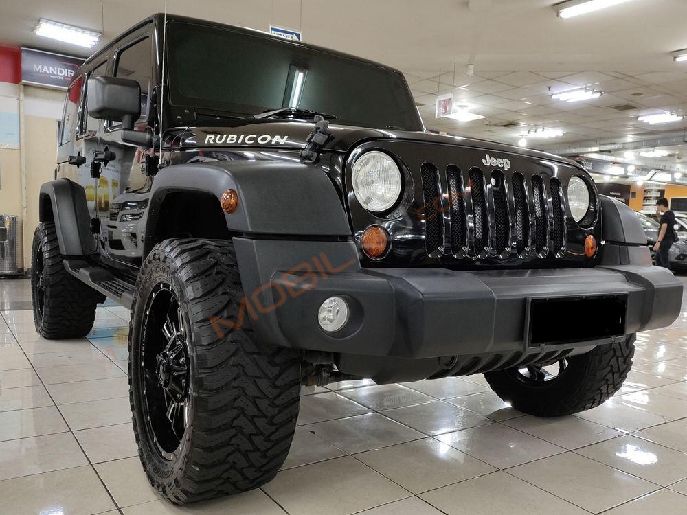 Mobil Jeep Wrangler 2013